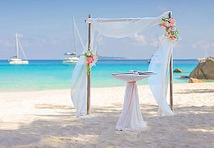 UAE expatriate Love Gate Wedding Package UAE expatriate Love Gate Wedding Package